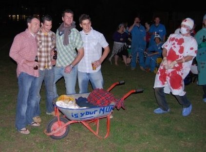 Team redneck with barrow